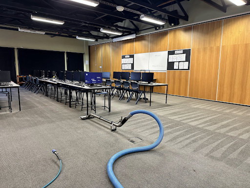School commercial carpet cleaning